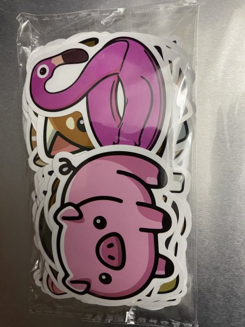 100 pcs Waterproof Vinyl Decals / Stickers for Tumblers